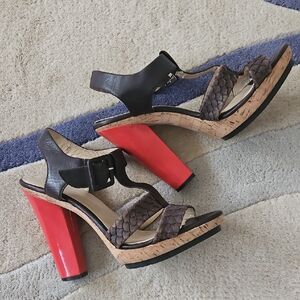 COPY - Calvin Klein Coral and Brown Platform Heels Size 9.5